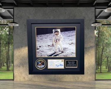 Create Framing | Moon Walk Frame